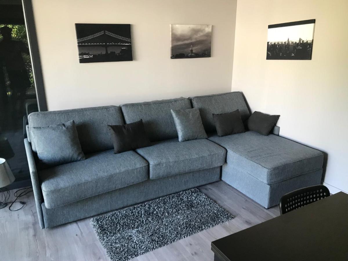 Studio Independant Vence Luaran gambar